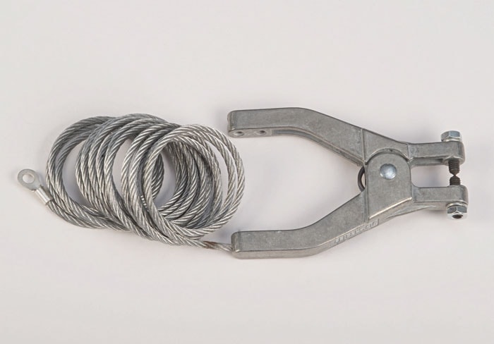 Antistatic  Wire For Bonding/Grounding, With Hand Clamp and 1/4 inch Terminal, 10 feet Coiled