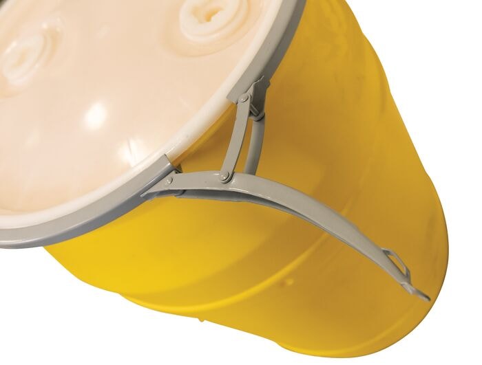 Heavy Duty 55 Gallon Drum Rack - Stackable Steel Bracket 1600 Lbs Capacity Yellow